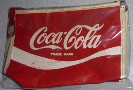 9629-1 € 2,50 coca cola make up tasje